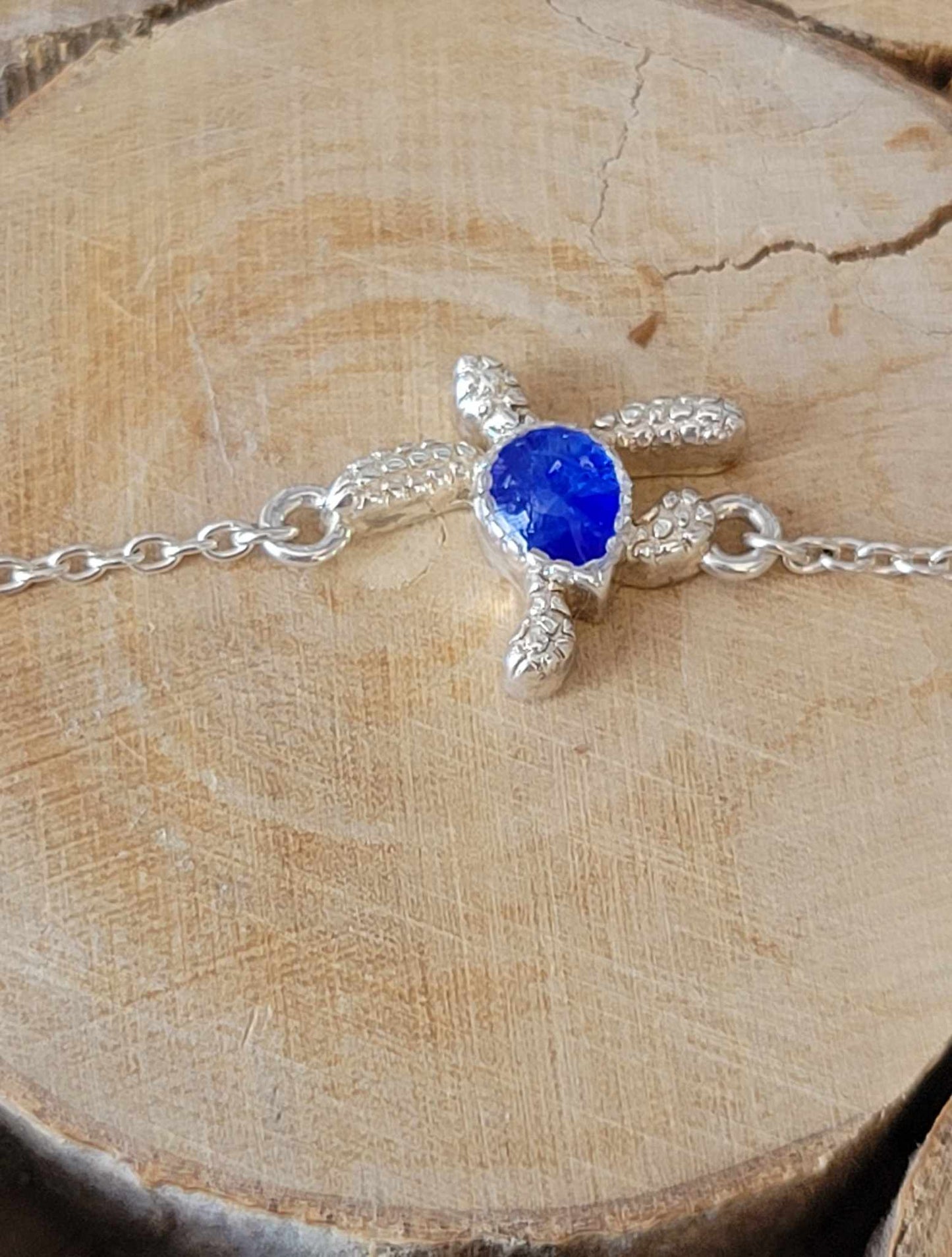 Delicate Dune Turtle Anklet