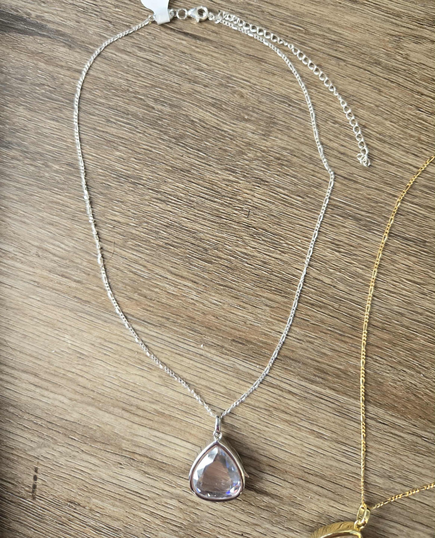 Heirloom Locket - Teardrop Cut