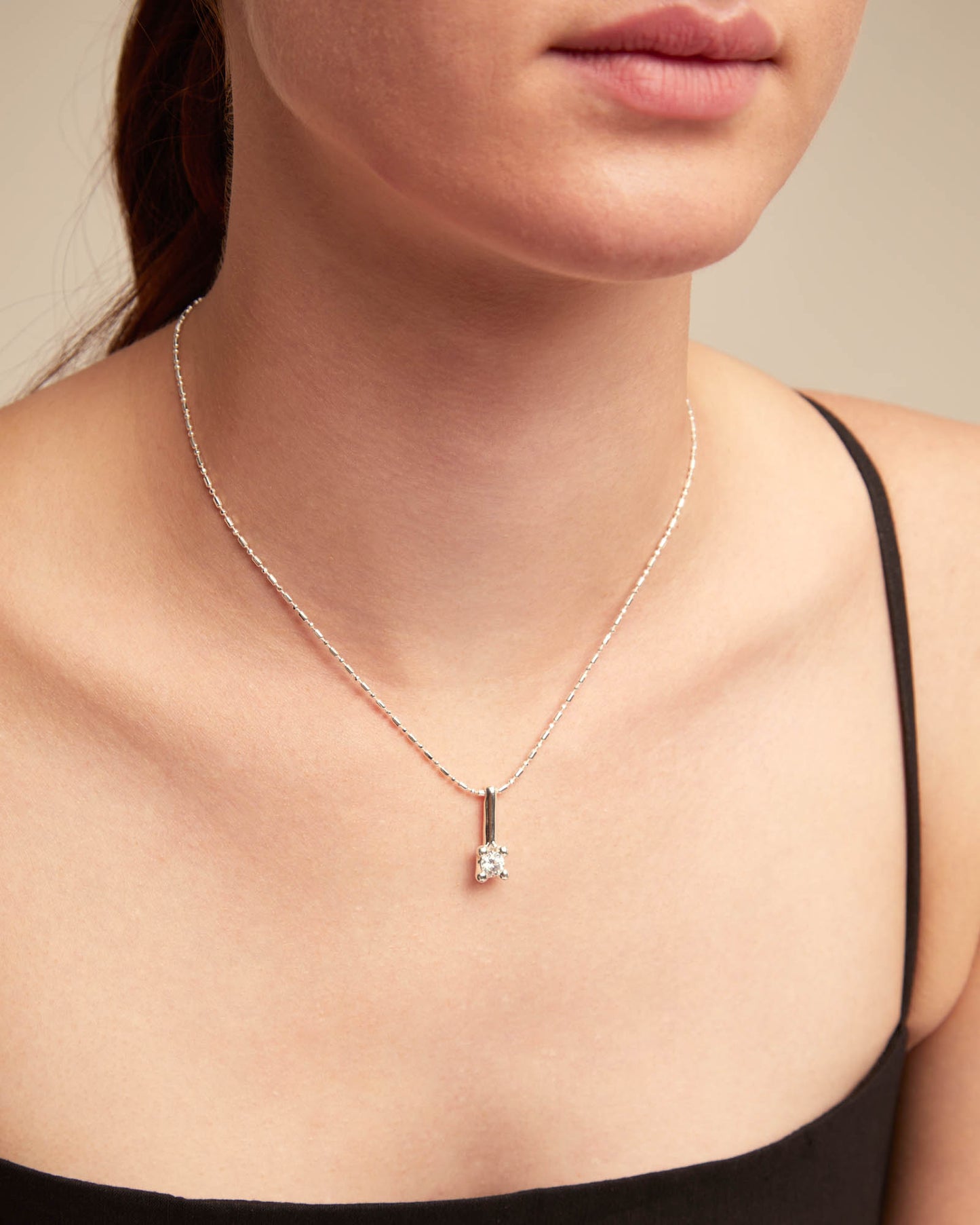 Divine - Short chain necklace with white cubic zirconia - Silver