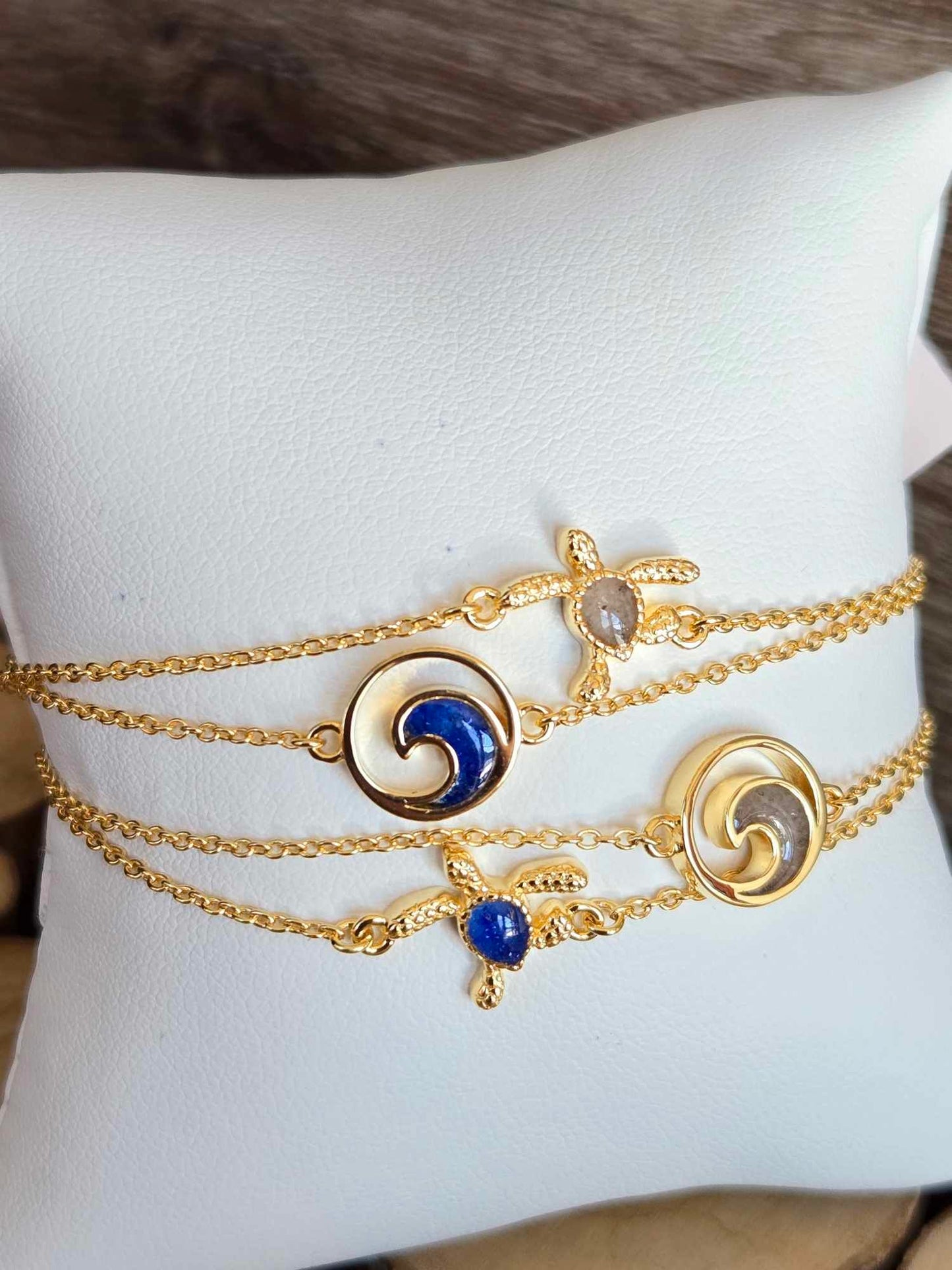 Delicate Dune Turtle Bracelet - 14k Gold Vermeil