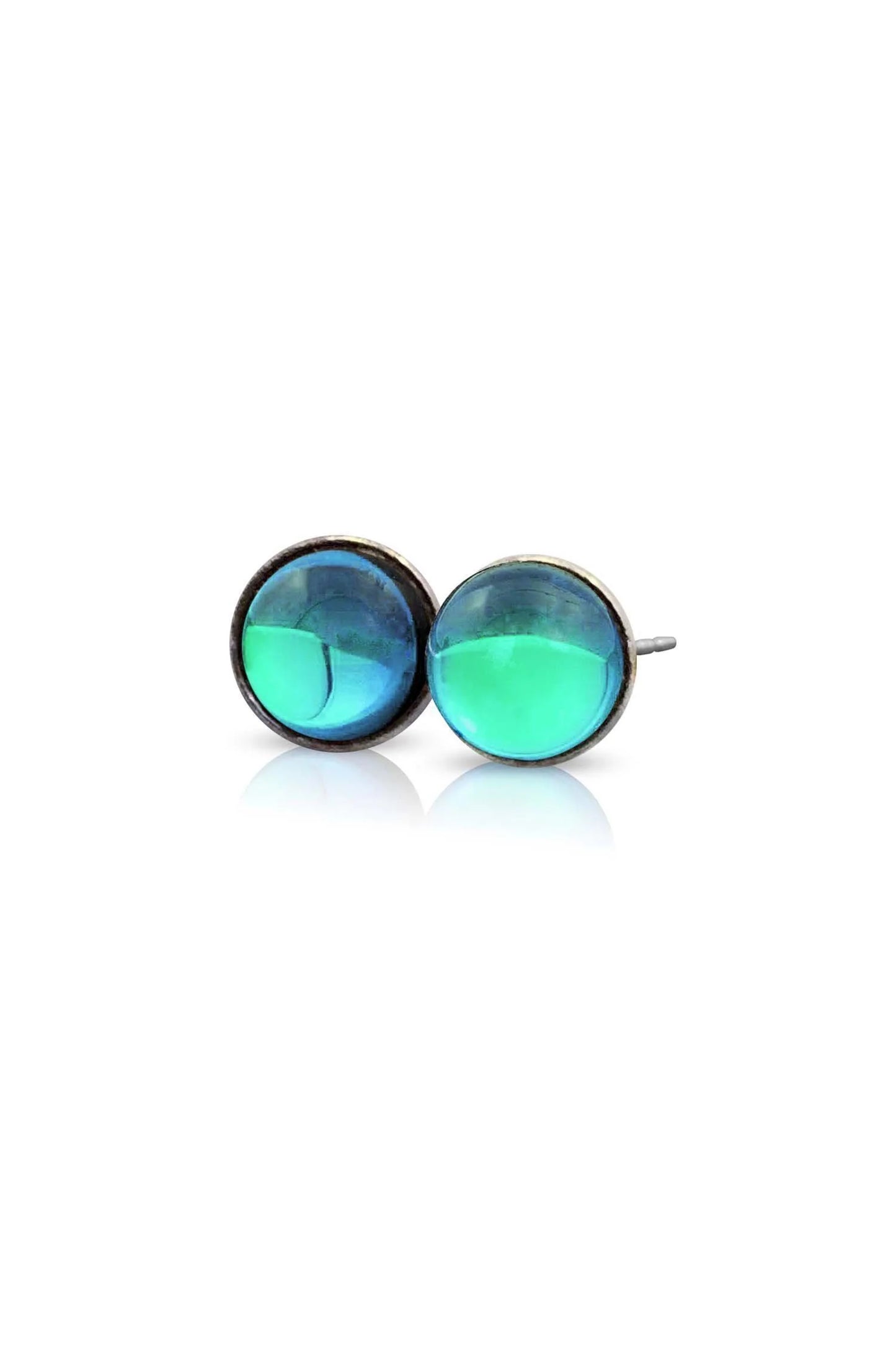 Crystal Small Stud Earrings - Green Polished