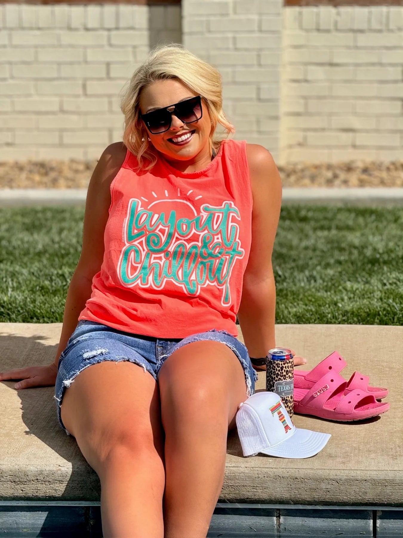 Lay Out & Chill Tank