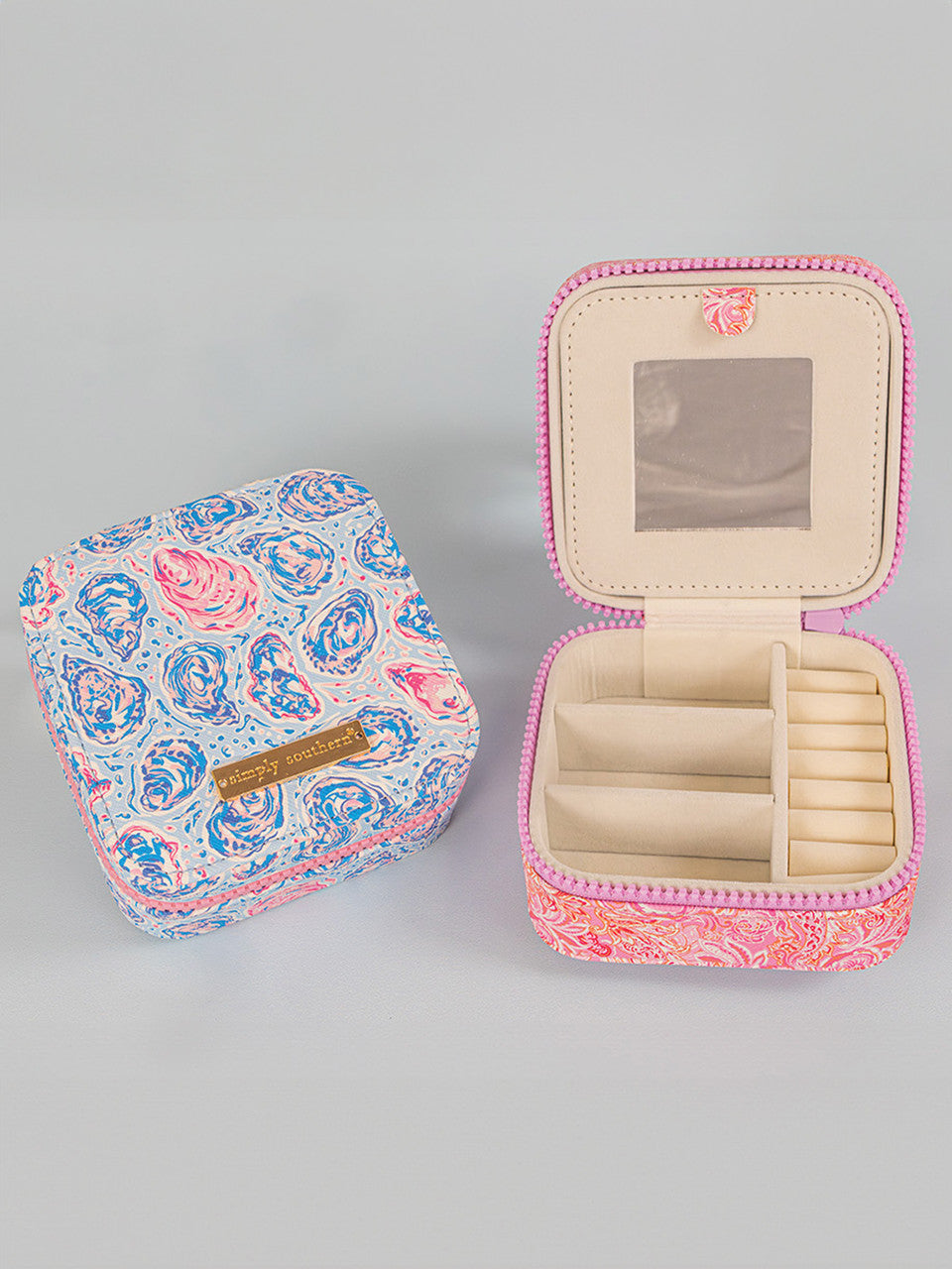 Ribbon Jewelry Case