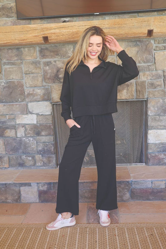 Cropped Quarter Zip Pullover - Black