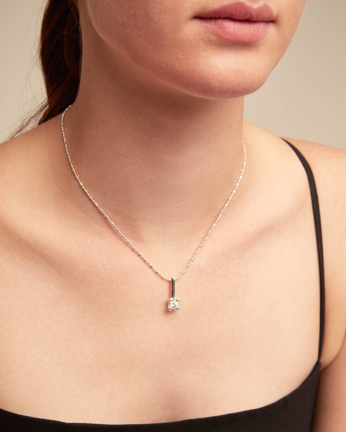 Divine - Short chain necklace with white cubic zirconia - Silver