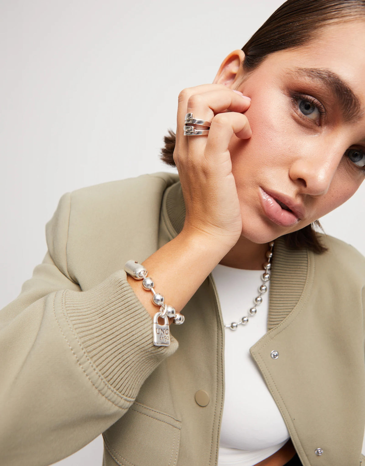 Beaded bracelet with padlock - Silver