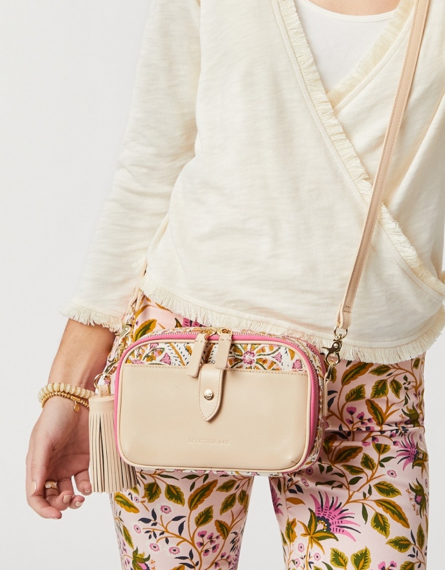 Meryl Crossbody Pepper Hall