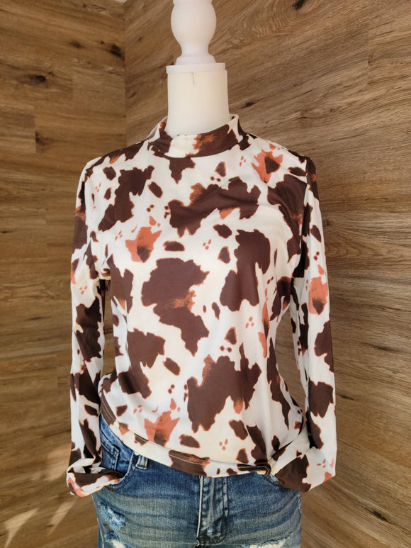 Form Fitting Neck Cow Print Tee